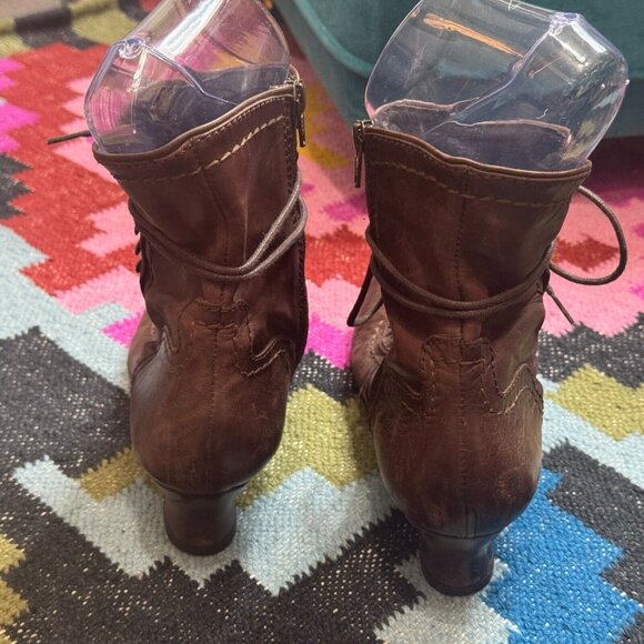 Ginita Lace-Up Leather Boot Victorian Style with Spool Heel, EU 40, Brown - Picture 7 of 11